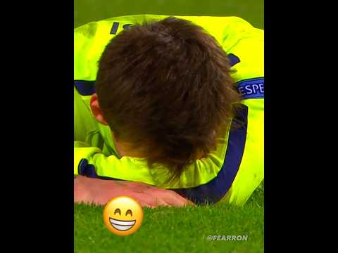 Messi Rare Moments 😳