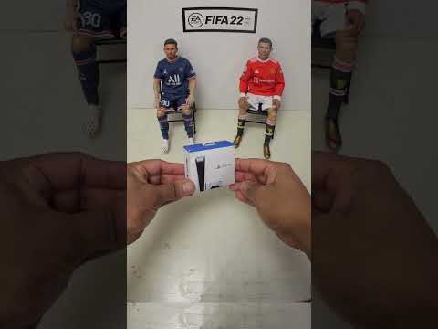 Messi vs. Ronaldo – Who Wins? FIFA PlayStation 5 Diorama